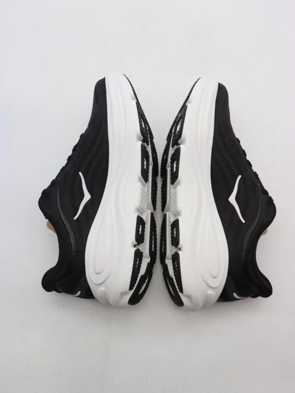 Hoka One One Bondi 9 Women's Size 9 B Running Shoes Black Athletic Sneakers